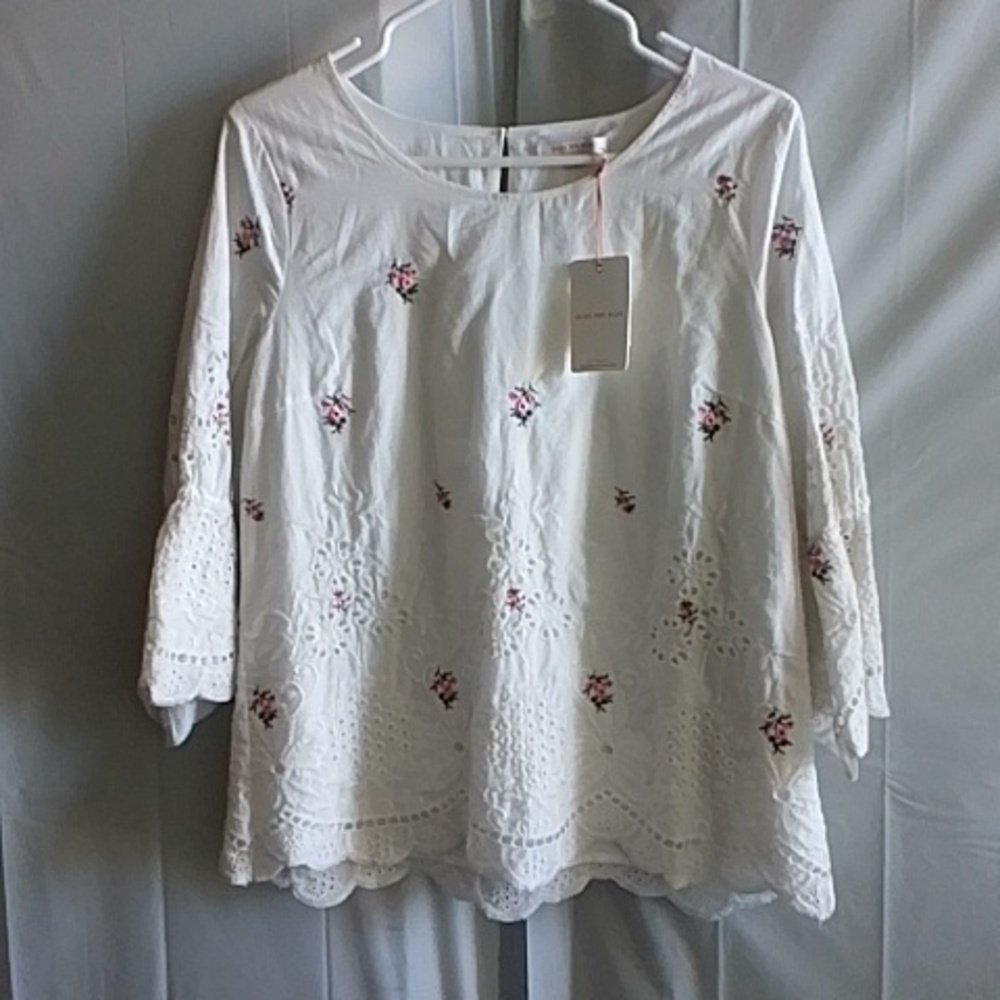 Nora bell sleeve embroidered top